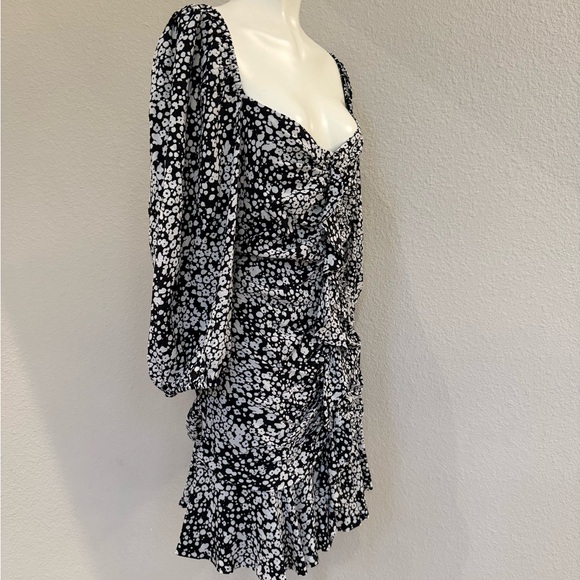 Zara Black and White Patterned Printed Dress - Picture 2 of 11